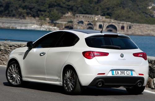 Alfa Romeo Giulietta 16 JTDM2 Turismo Personal and Business Car Leasing