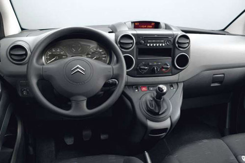 citroen-berlingo-interior-2(1).jpg