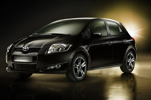 Toyota Auris 3 Door. Toyota Auris 3 Door 1.33 VVT-i TR: Contract Hire and Car Lease