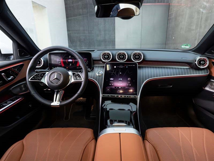 Mercedes-Benz C-Class Saloon C200 AMG Line Premium 9G-Tronic