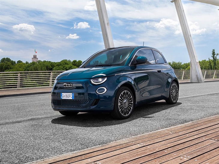 Fiat 500 Electric Hatchback 70kW Red 24kWh Auto