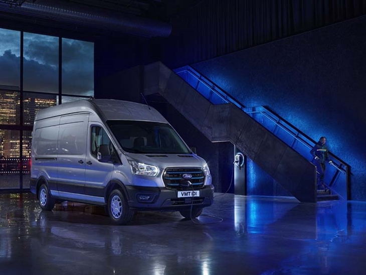 Ford E-Transit 350 L2 198kW 68kWh H3 Leader Auto 