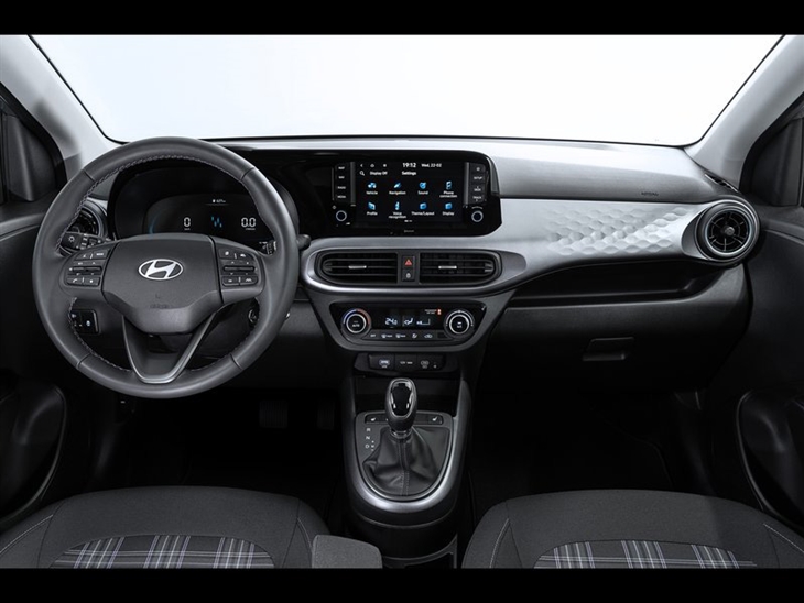 Hyundai i10 1.0 (63) Premium Auto (Nav)