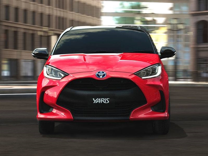 Toyota Yaris 1.5 Hybrid Design CVT (Safety Pack)