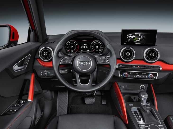 Audi Q2 30 TFSI 116 Black Edition (Tech)