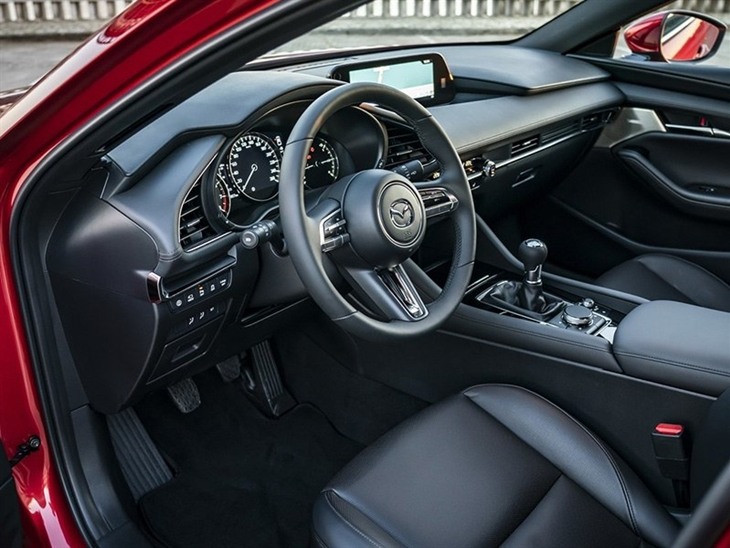 Mazda 3 Hatchback 2.0 e-Skyactiv G MHEV Centre-Line
