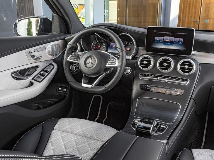Mercedes GLC Coupe Interior Front