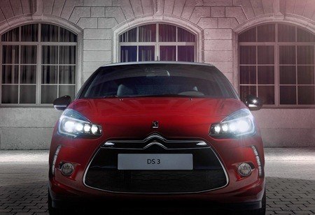 Citroën have decided that now is the time to let theDS 3 and DS 3 Cabrio have some new Euro 6 compliant diesel and petrol engines