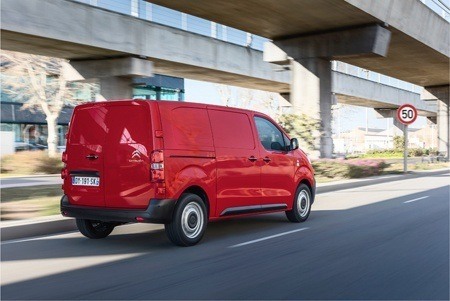 The new Citroen Dispatch on the road