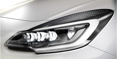 all DS 3 and DS 3 Cabrio DSport versions from July production will feature state-of-the-art headlights