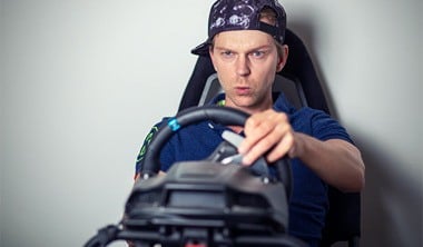 How Racing Simulators Are Preparing Professional Drivers for The Track