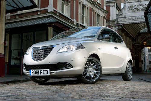 Chrysler ypsilon 1.3 m-jet se #2