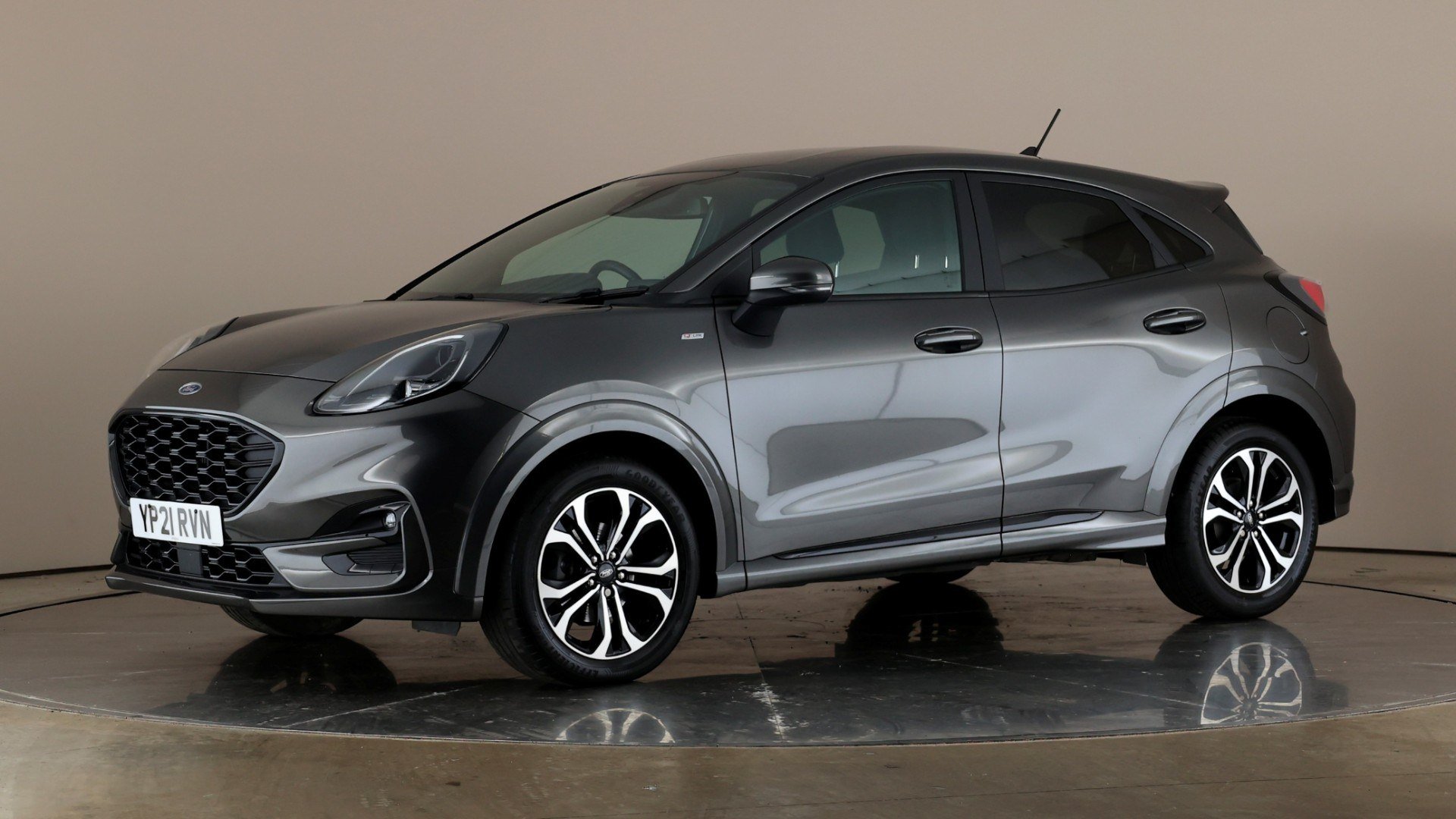 Puma 1.0 EcoBoost Hybrid mHEV 125 St-Line