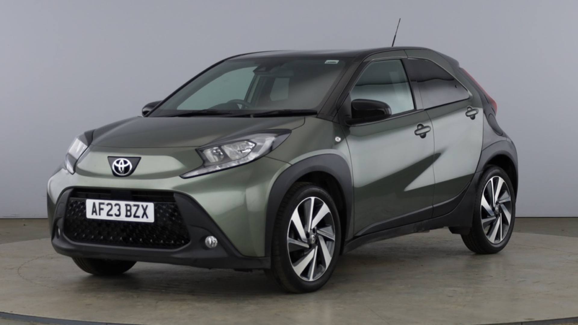 Aygo 5 Door 1.0 VVT-i Edge Auto