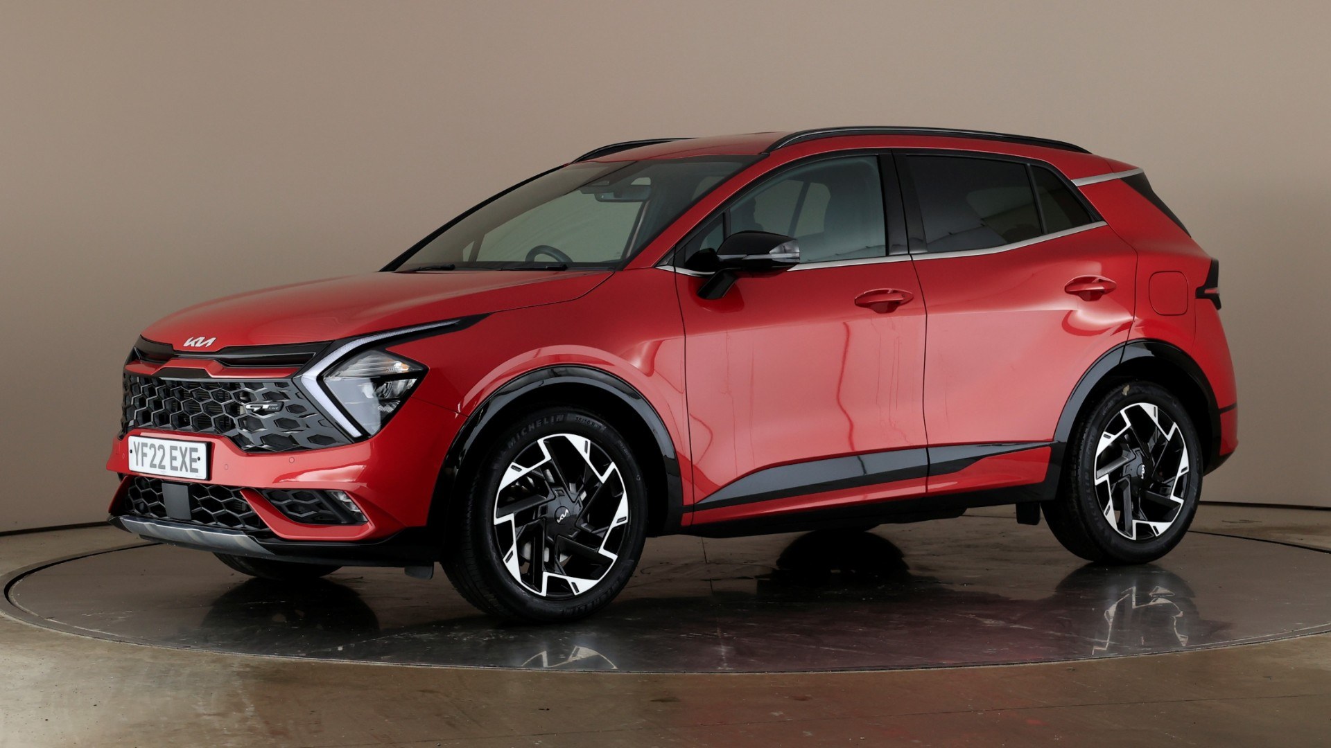 1.6 T-GDi 48V GT Line ISG DCT Auto