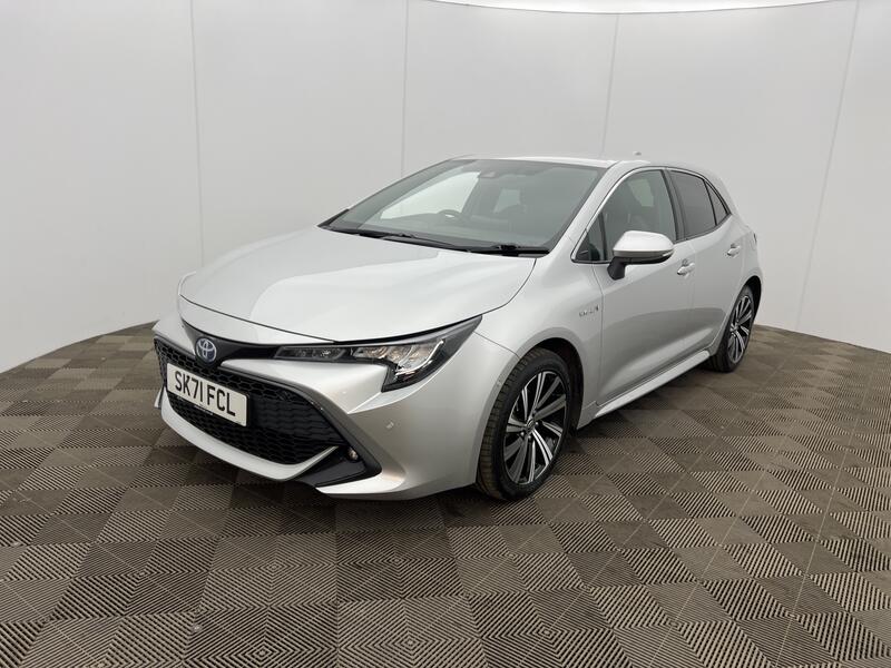 1.8 VVT-i Hybrid Design 5dr CVT