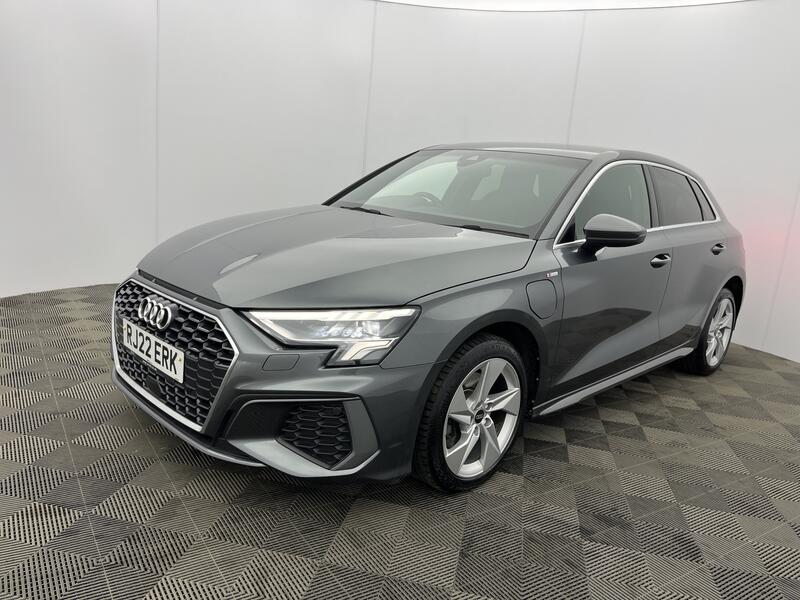 40 TFSI e S line 5dr S Tronic [17 inch Alloy]