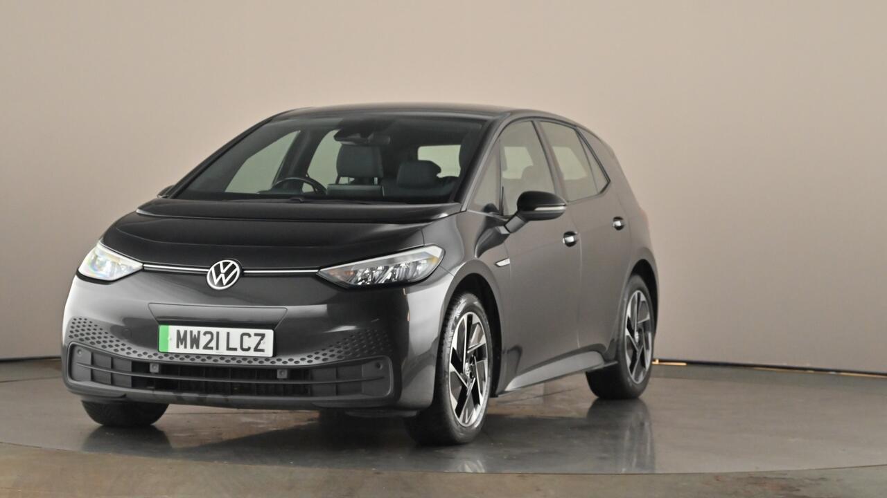 150kW Life Pro Performance 62kWh 5dr Auto