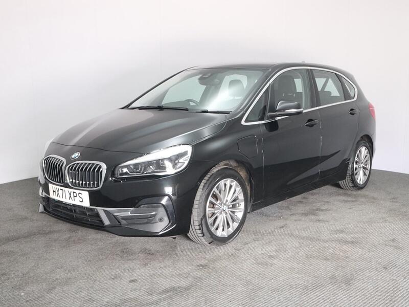 225xe [220] Luxury 5dr Auto