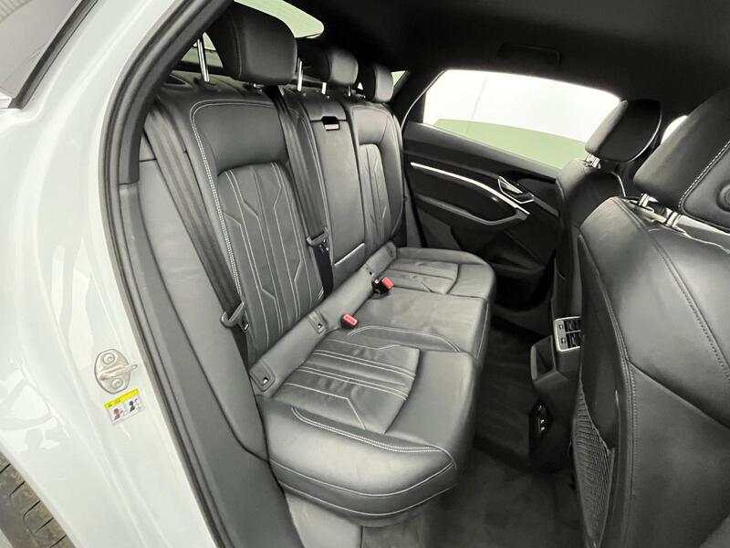 300kW 55 Quattro 95kWh S Line 5dr Auto