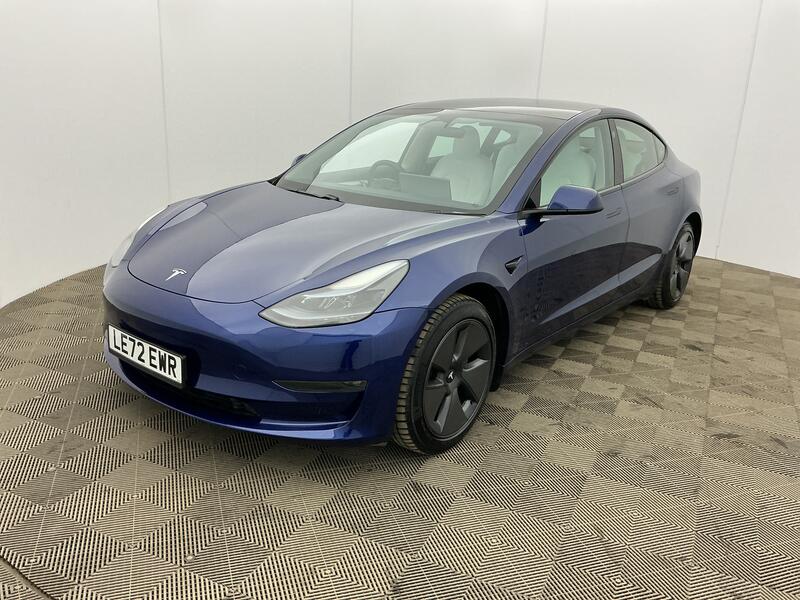 Long Range AWD 4dr Auto