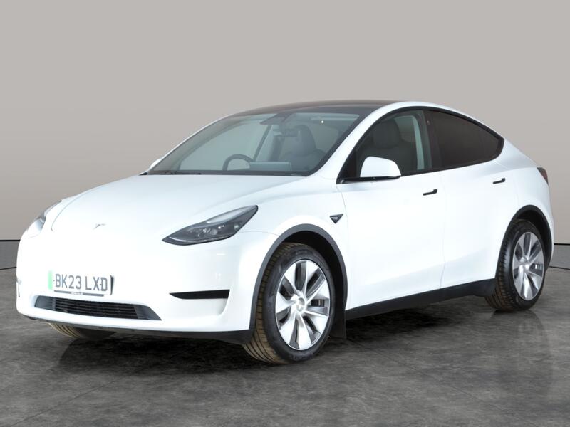 RWD 5dr Auto