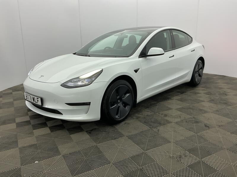 Long Range AWD 4dr Auto