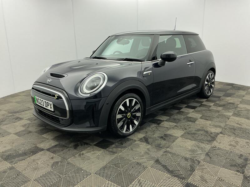 135kW Cooper S Level 3 33kWh 3dr Auto