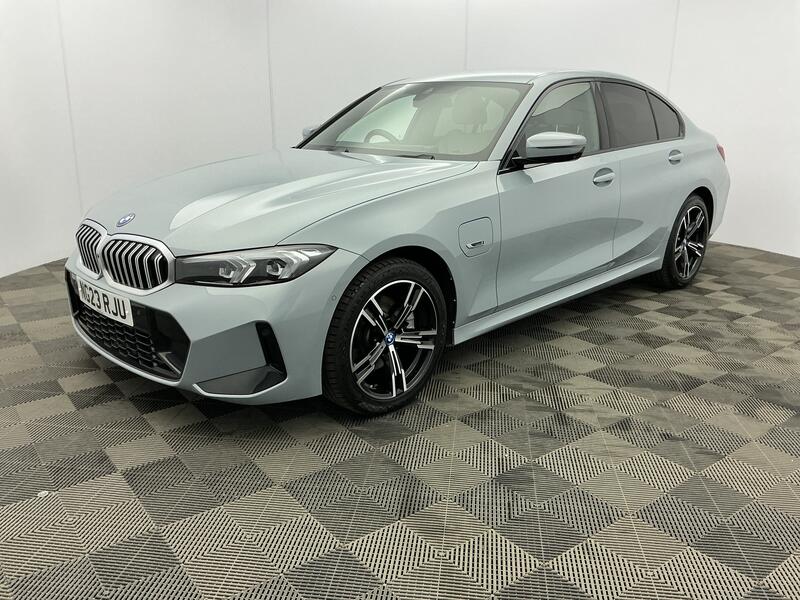 330e xDrive M Sport 4dr Step Auto [Tech Pack]
