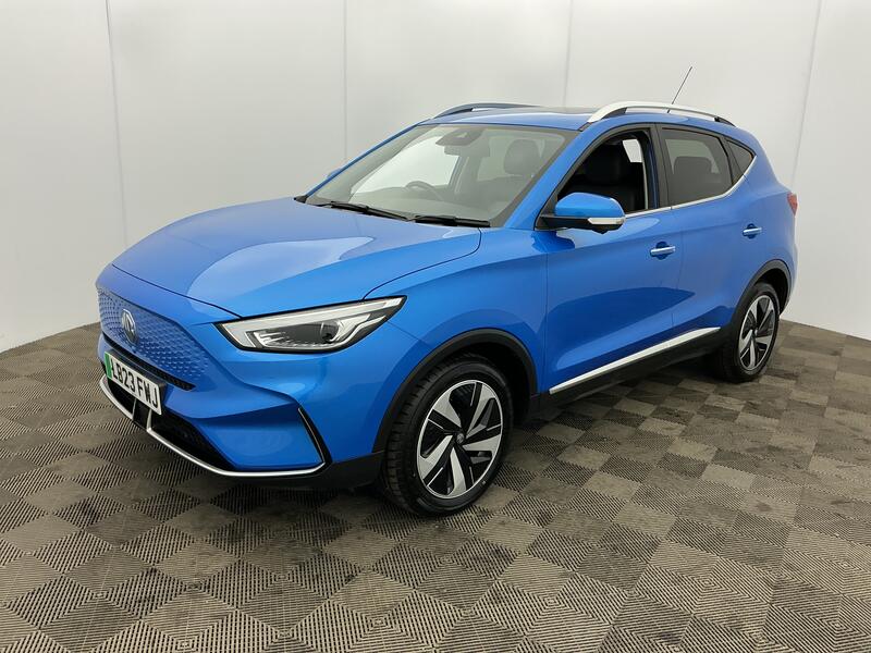 115kW Trophy EV Long Range 73kWh 5dr Auto
