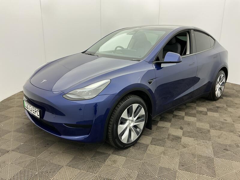 RWD 5dr Auto