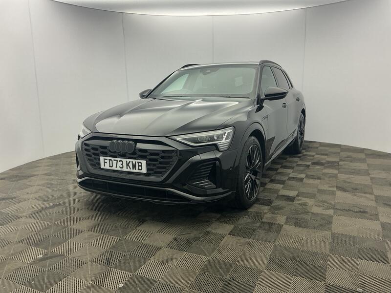 300kW 55 Qtro 114kWh Black Ed 5dr At Tech Pro 22kW