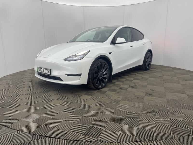 Performance AWD 5dr Auto