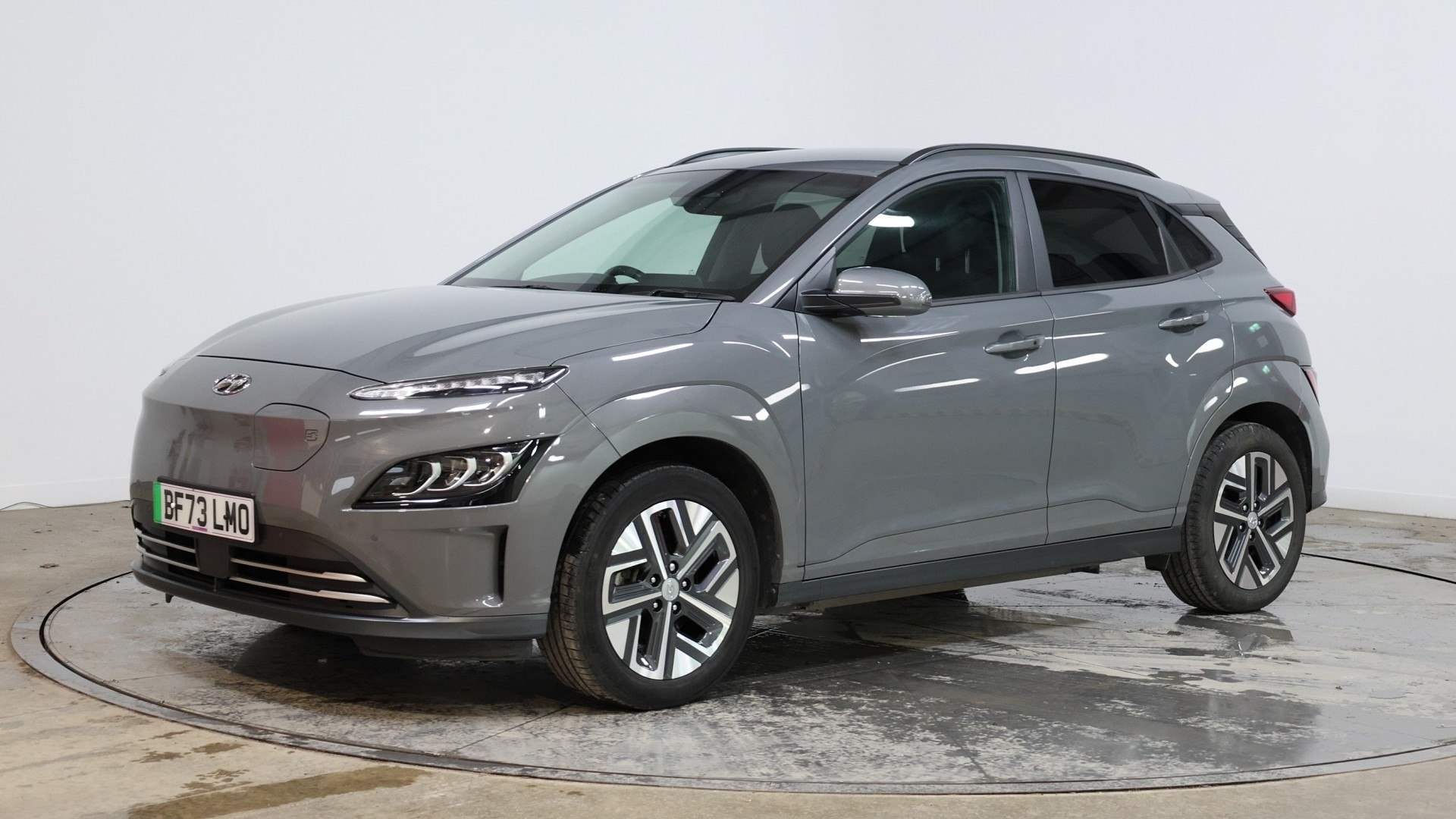 Hatch 64kwh Electric Premium Auto
