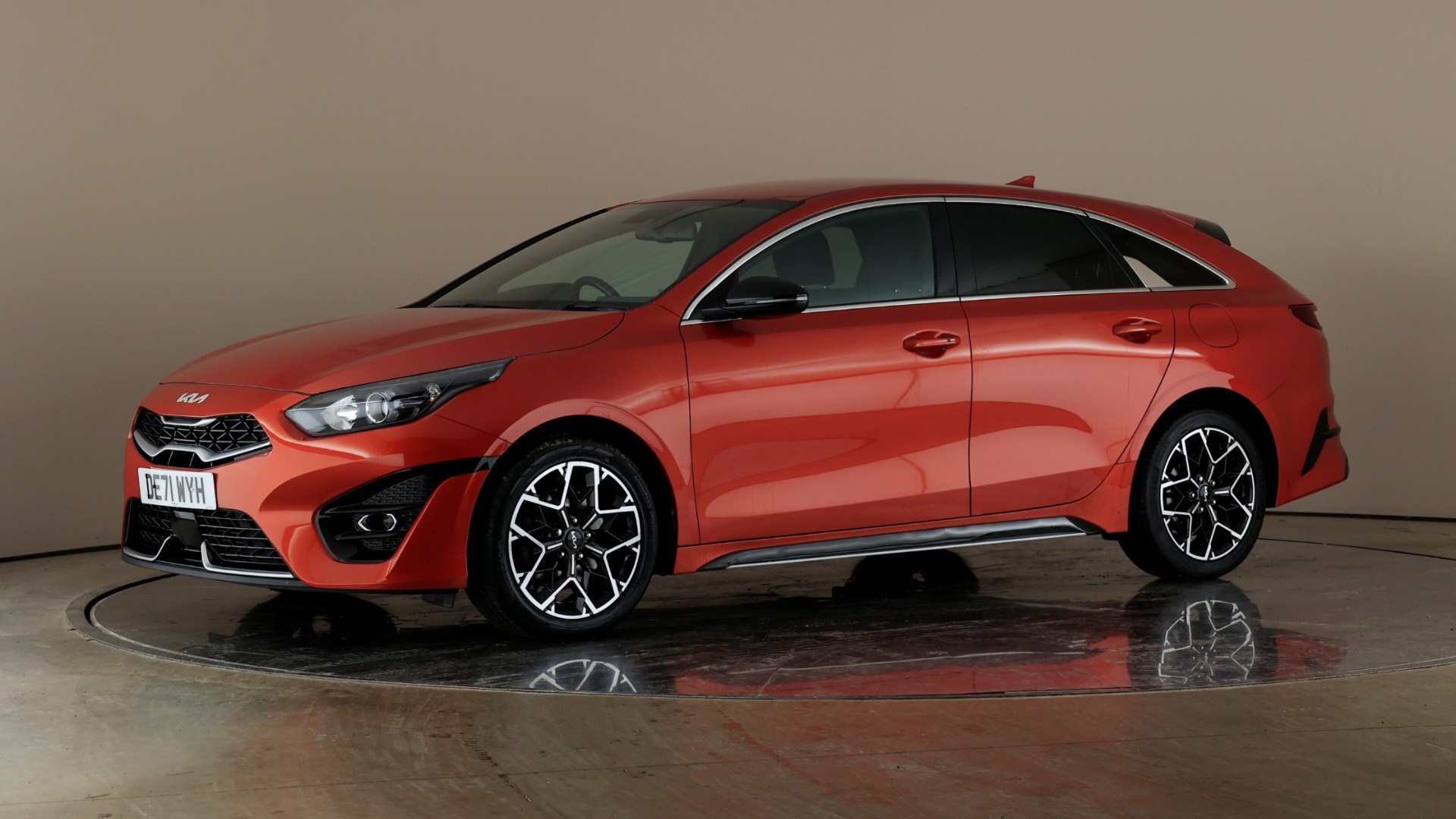 1.5 T-GDi 158 GT Line ISG