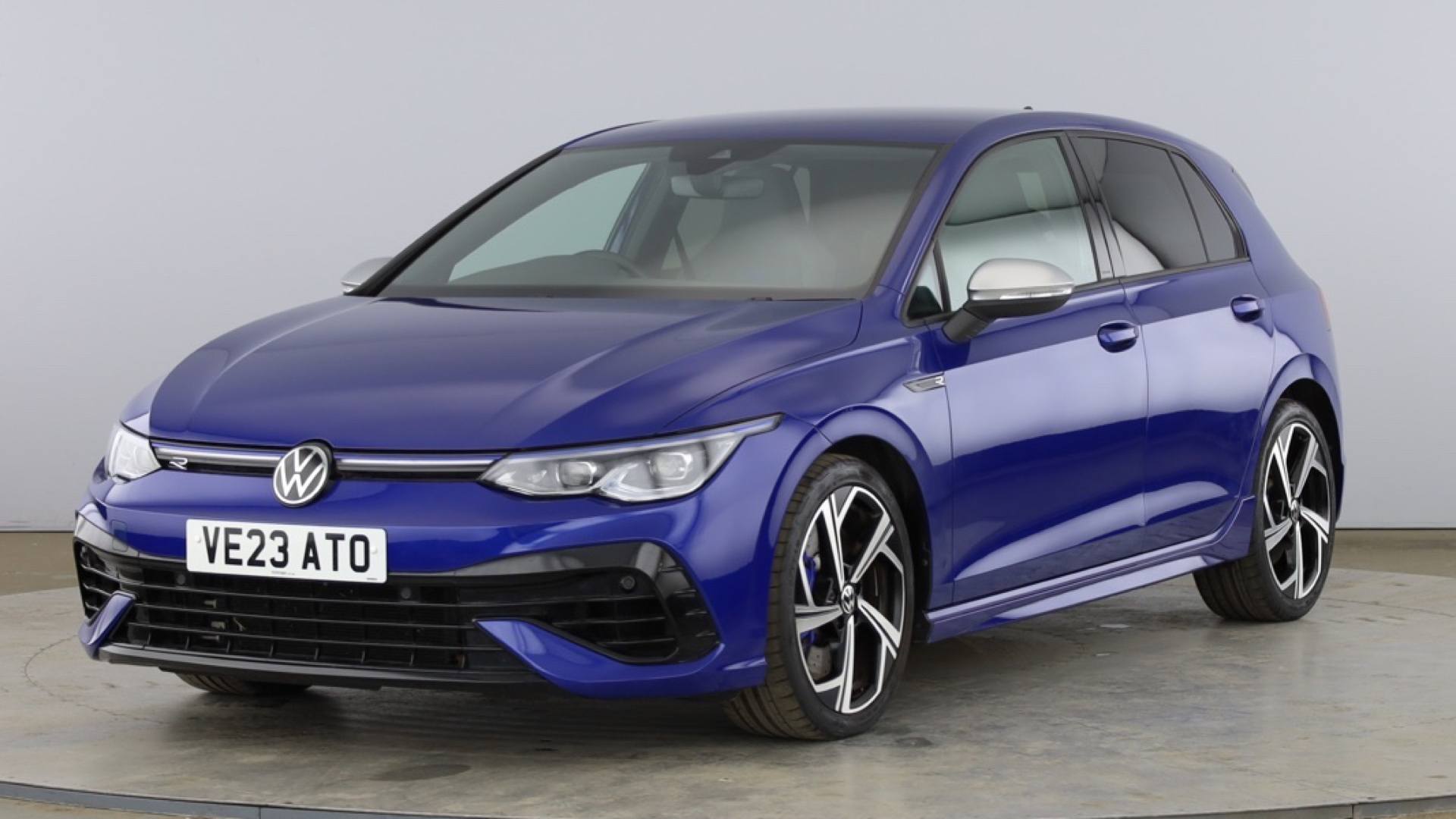 8 5 Door Hatch 2.0 TSI 320 7speed R DSG 4Motion