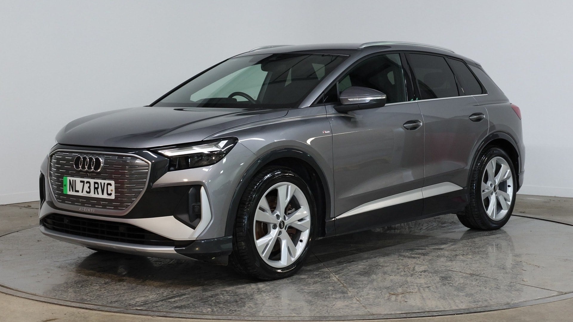 40 82kWh 204ps S Line