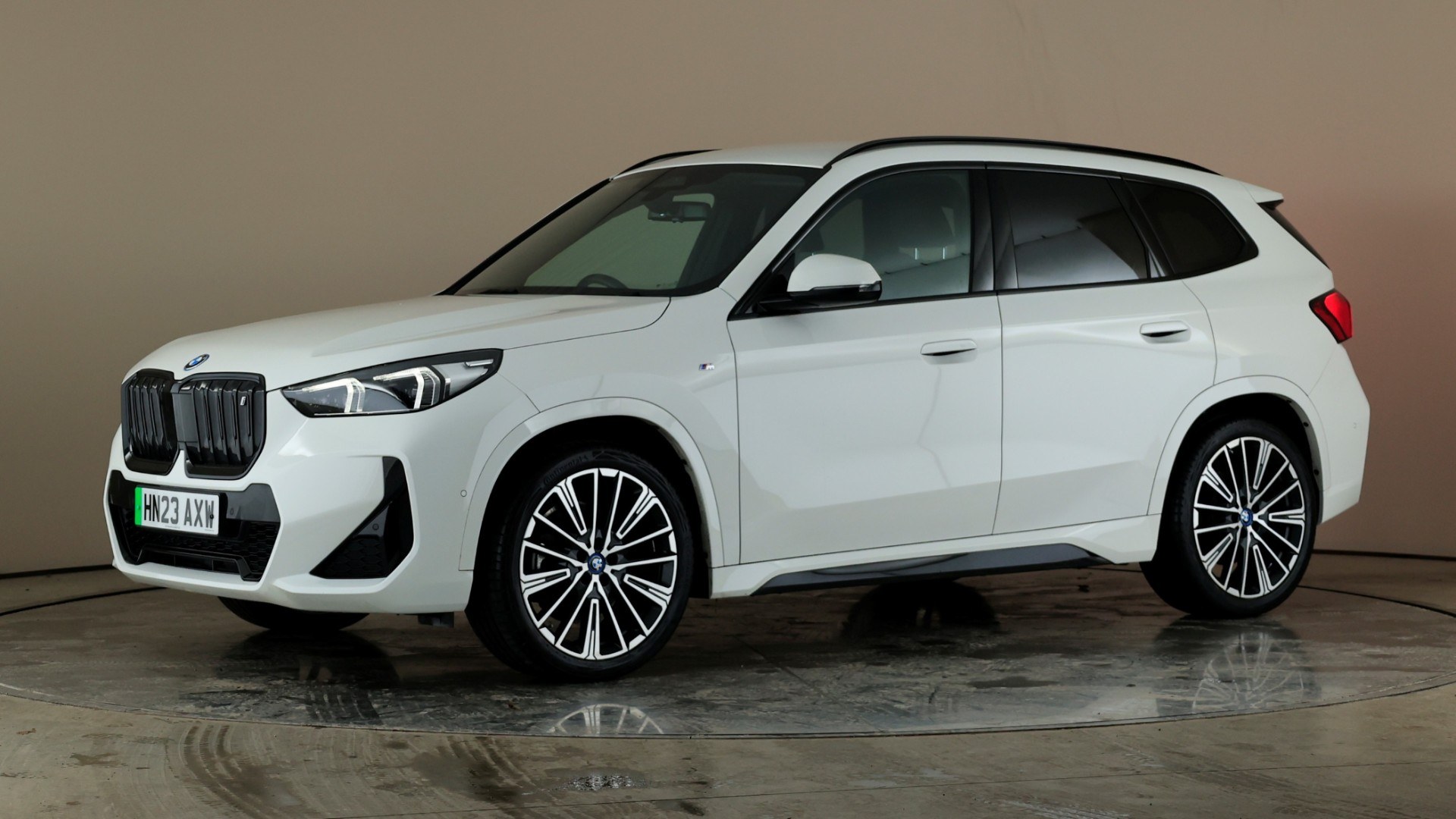 iX1 xDrive30 M Sport Pro Auto