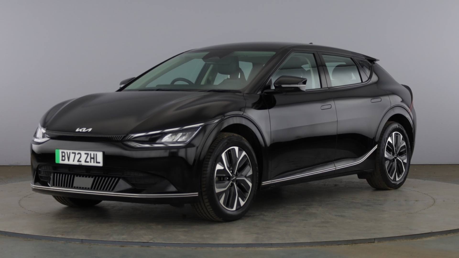 77.4kWh Lithium-Ion 225 Air Auto RWD