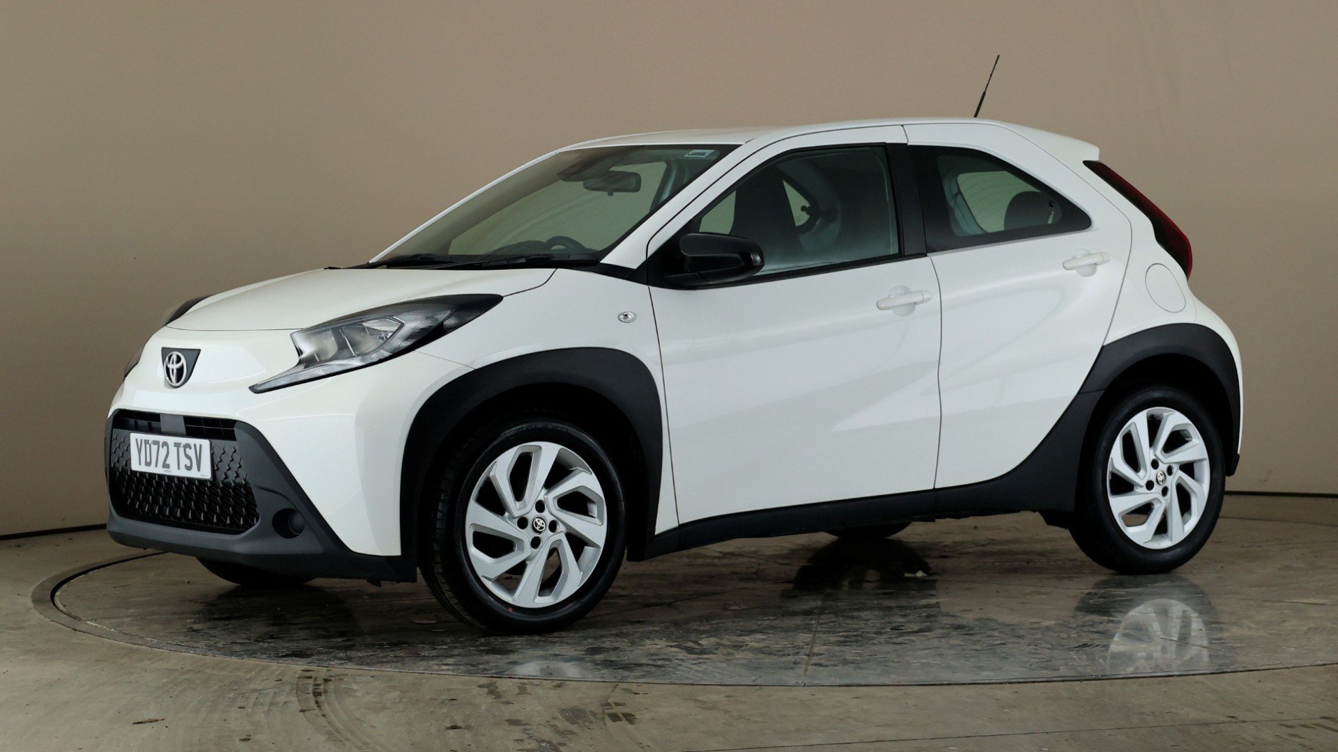 Aygo 5 Door 1.0 VVT-i Pure