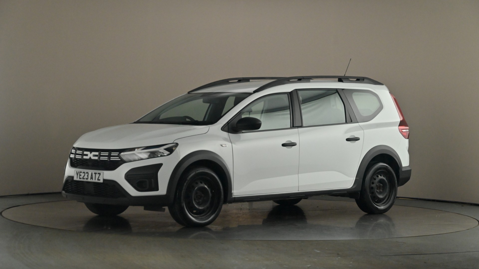 5 Door 1.0 TCE 110 Essential