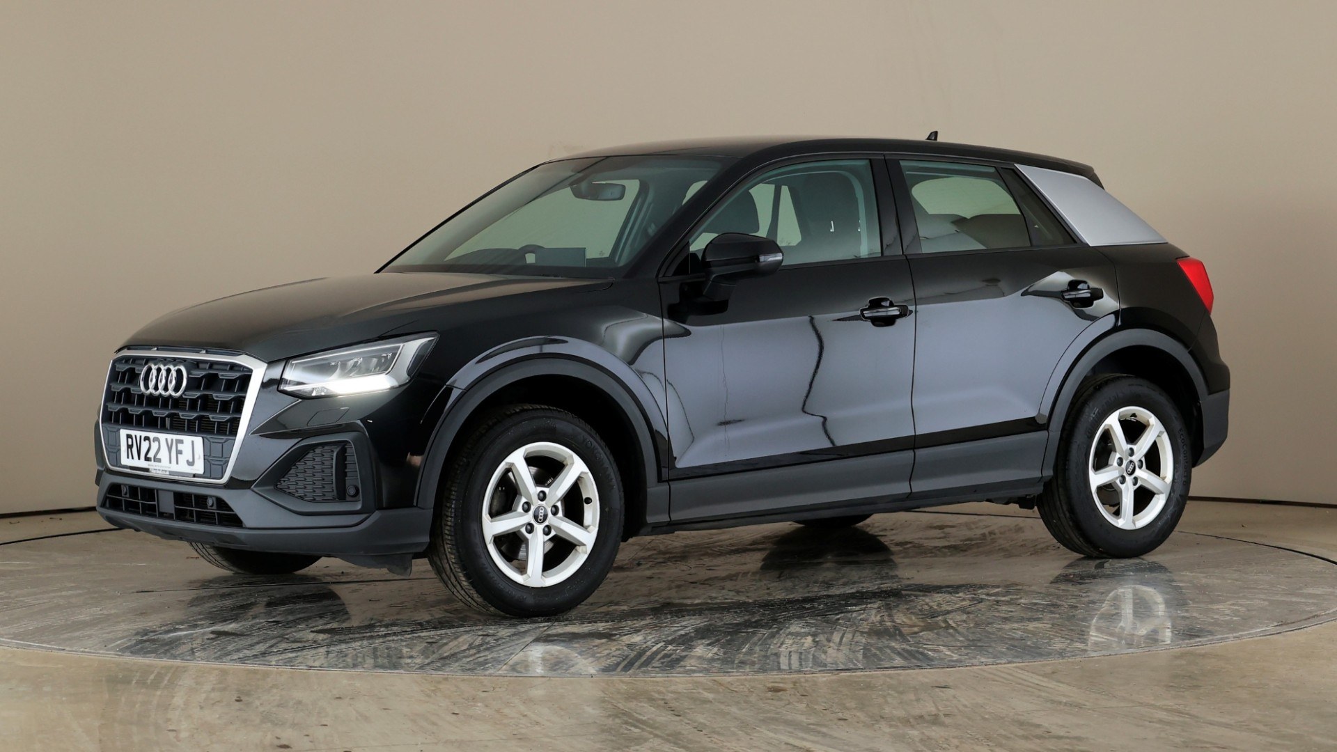 Suv 30 TFSI 110ps Technik