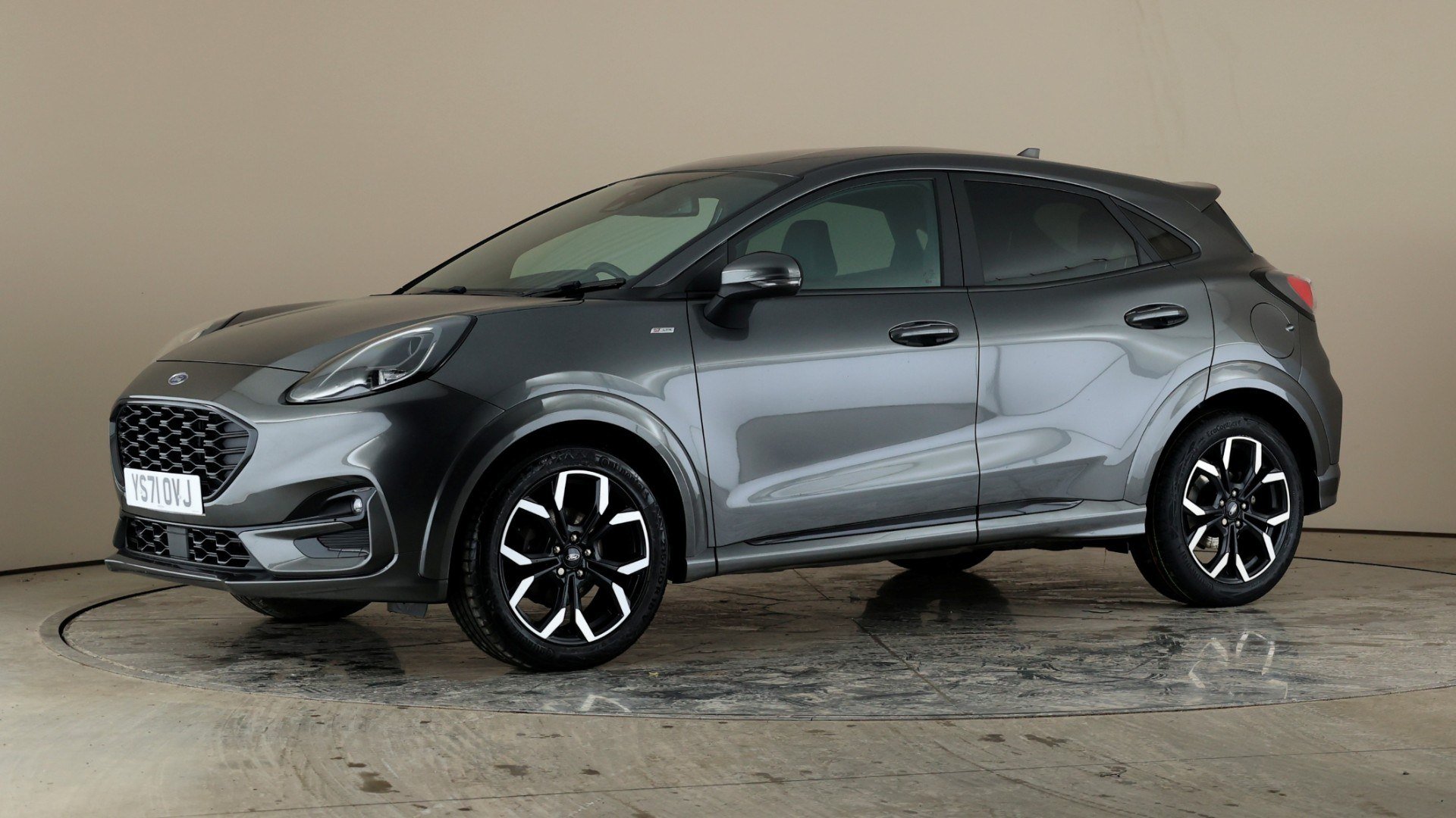 Puma 1.0 EcoBoost Hybrid mHEV 155 St-Line X