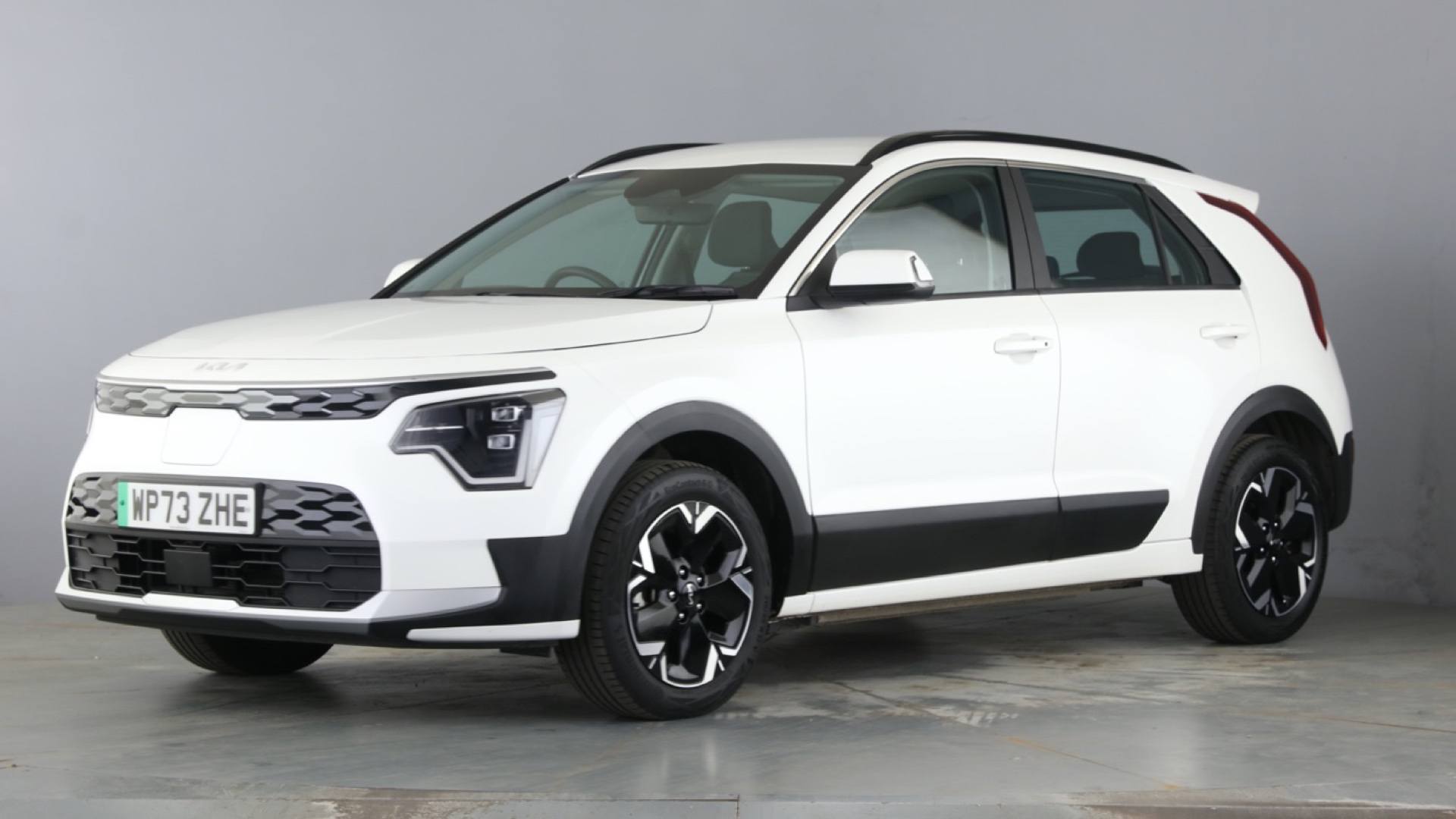 EV 64.8kWh 201bhp 2 Auto