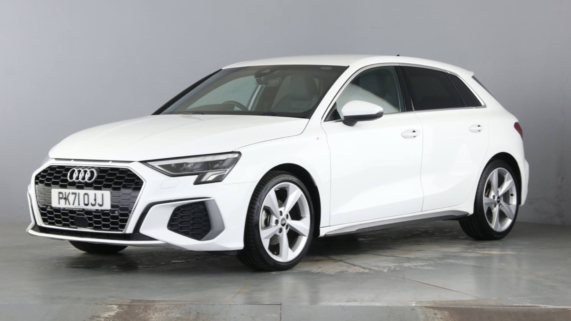 5 Door 30 TFSI 110 S Line S tronic