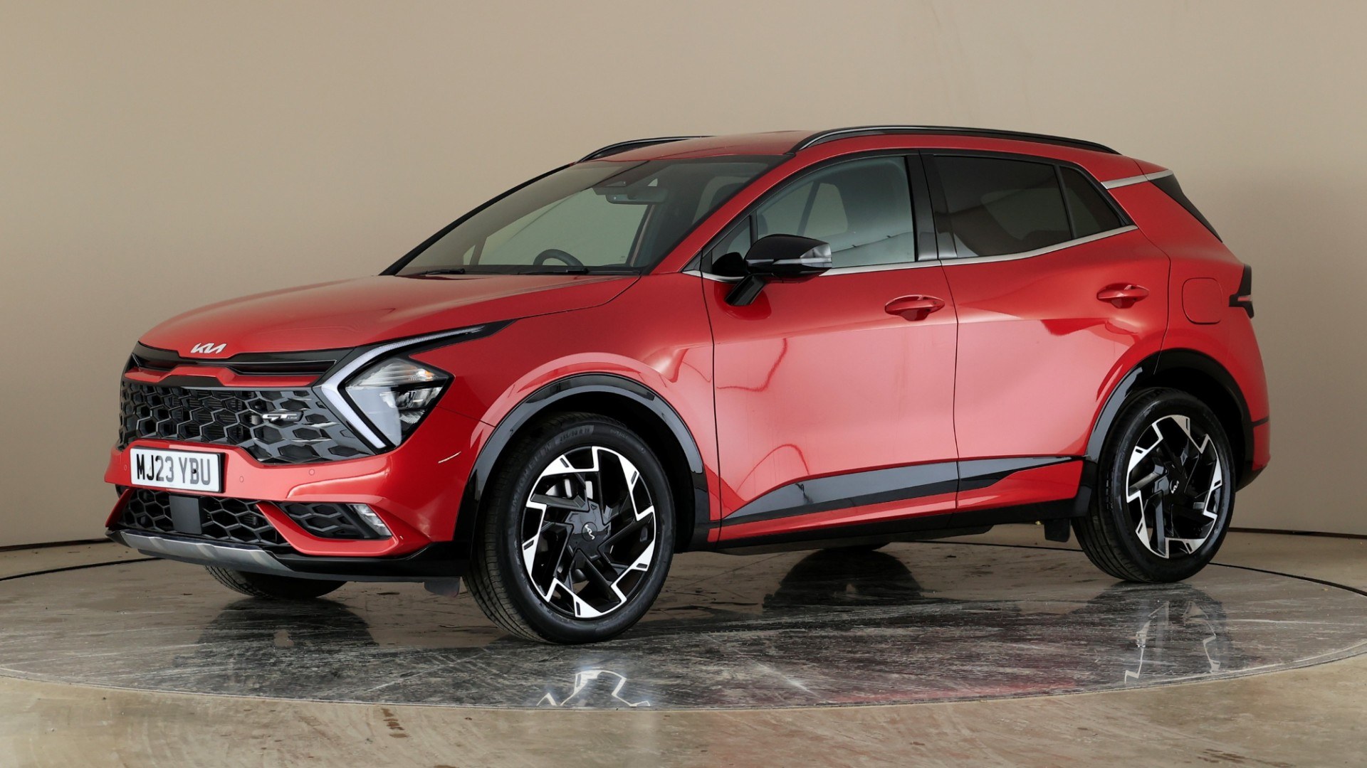 1.6 T-GDi 48V GT Line ISG DCT Auto