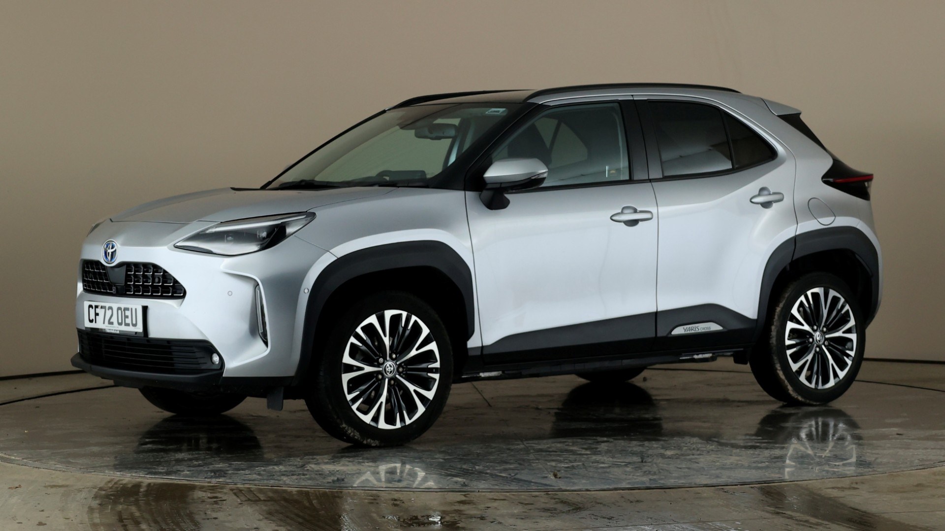 Yaris 5DR 1.5 HY Exl Ctpk P/Rf CVT