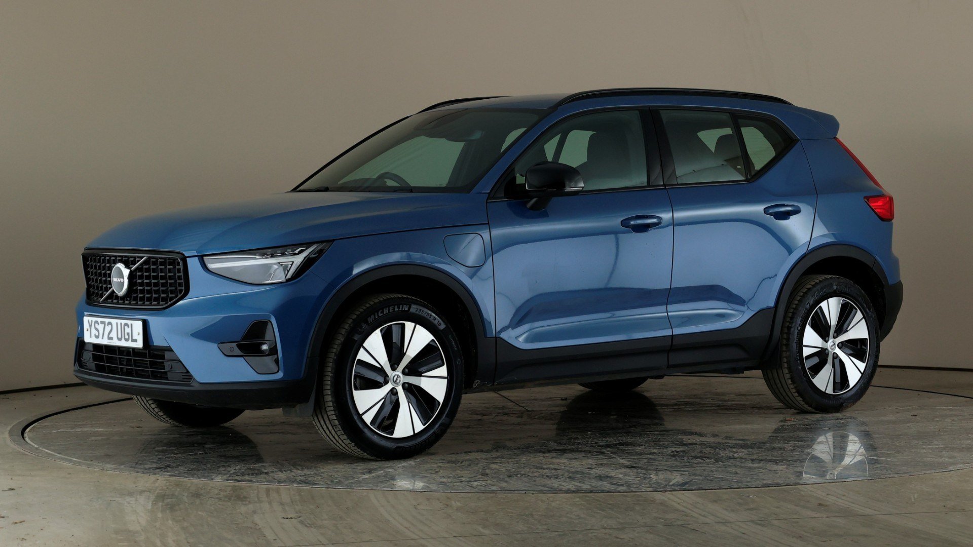 1.5 T4 Rchg Phev Plus Dark Auto FWD