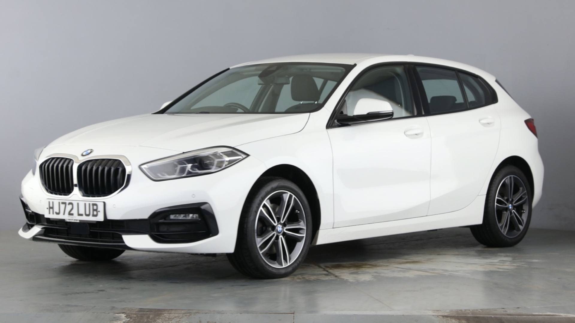 118i Spthat 1.5 Sport Lcp Step AU