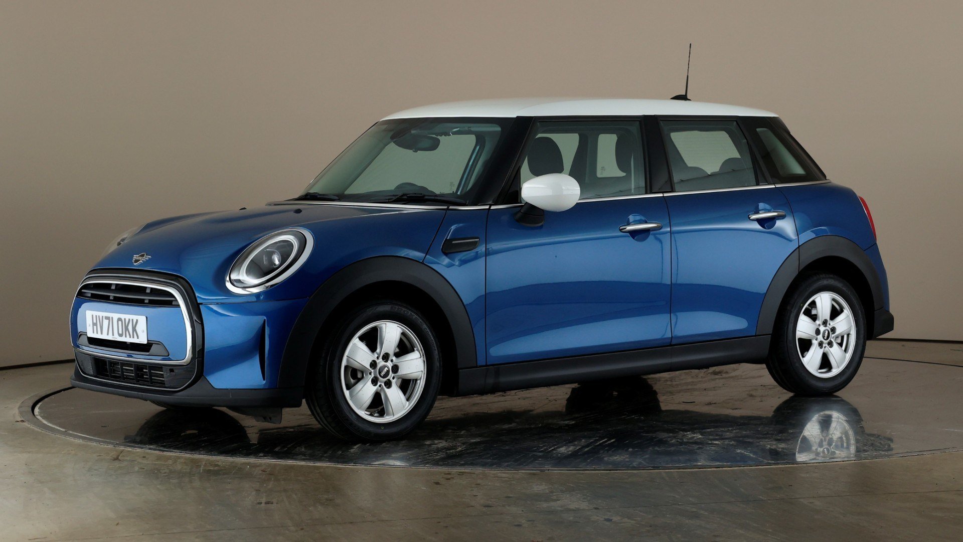 5 Door 1.5 Cooper Classic
